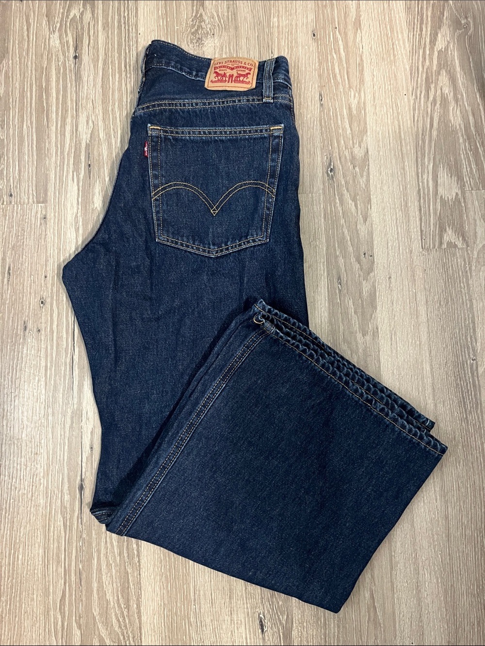 Middy wide leg Levi jeans/29